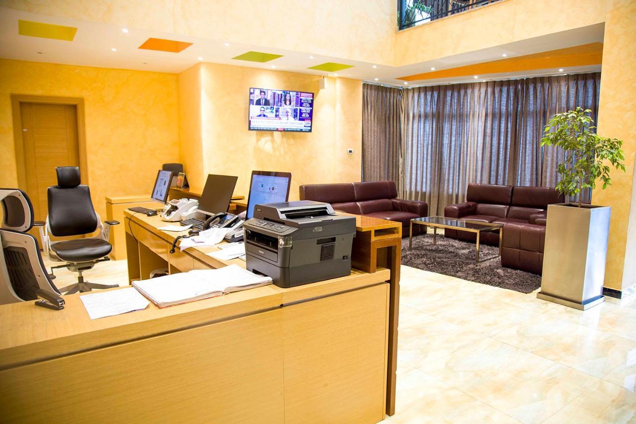 Vamos Addis Hotel Exteriér fotografie