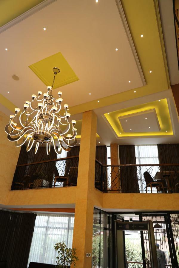 Vamos Addis Hotel Exteriér fotografie